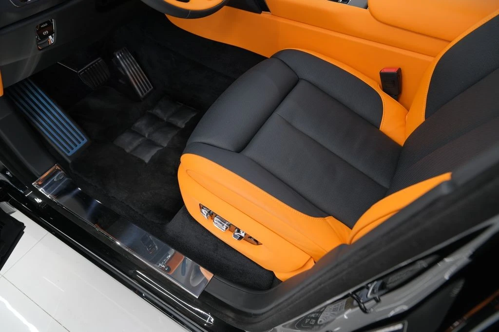 2026 Rolls-Royce Cullinan - Image 21 of 31