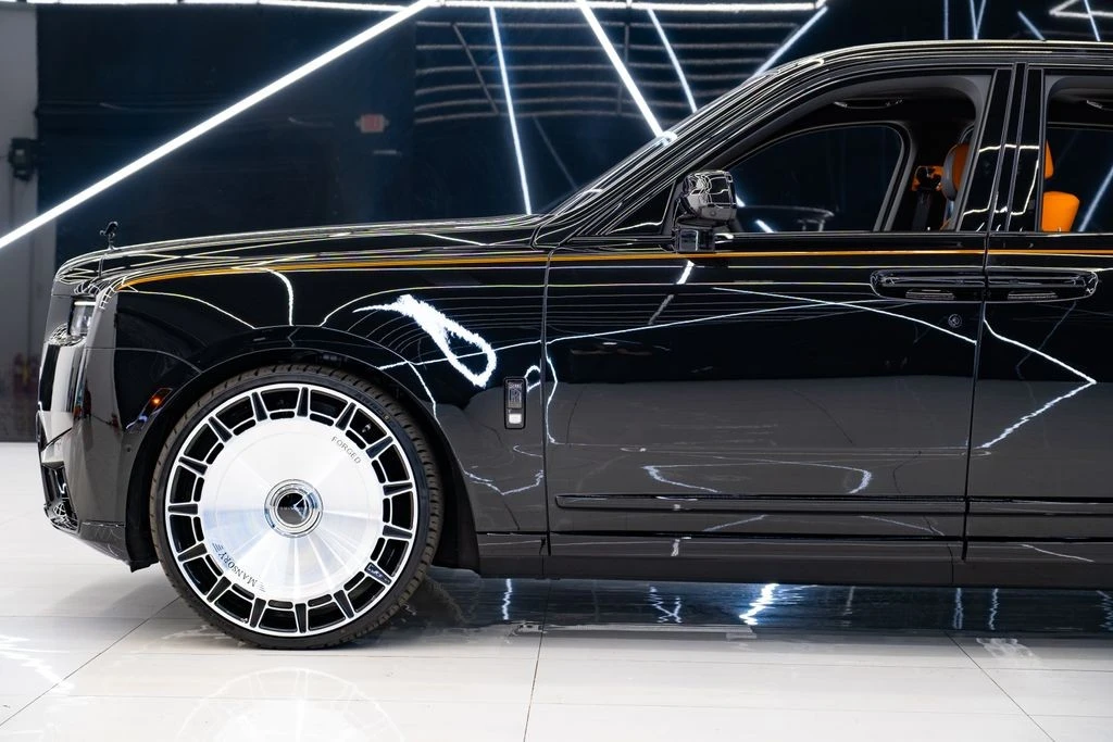 2026 Rolls-Royce Cullinan - Image 7 of 31
