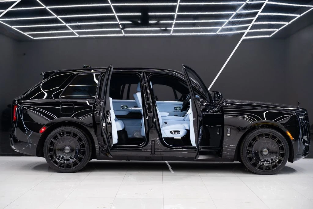 2026 Rolls-Royce Cullinan - Image 9 of 21