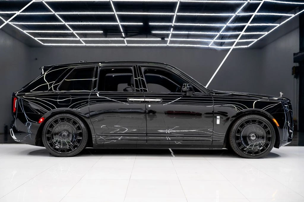 2026 Rolls-Royce Cullinan - Image 10 of 21