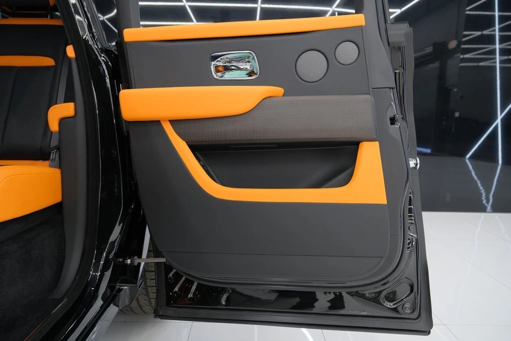 2026 Rolls-Royce Cullinan - Image 27 of 31