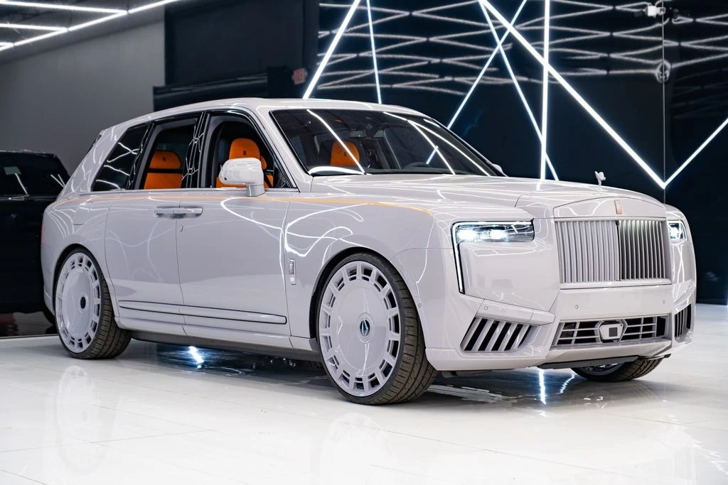 2026 Rolls-Royce Cullinan - Image 6 of 31
