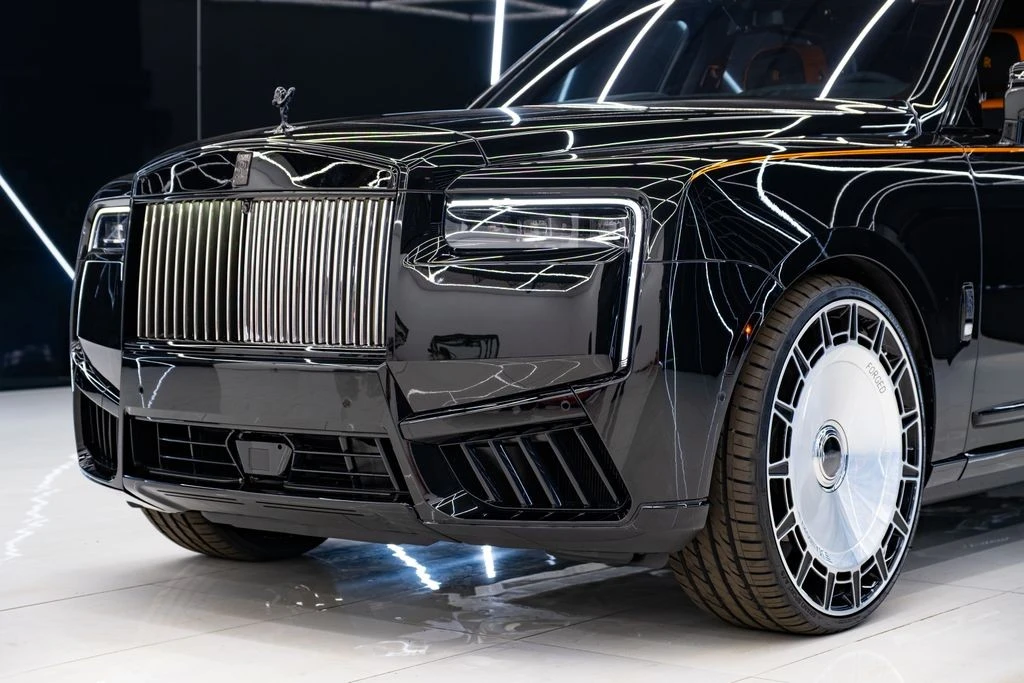2026 Rolls-Royce Cullinan - Image 4 of 31
