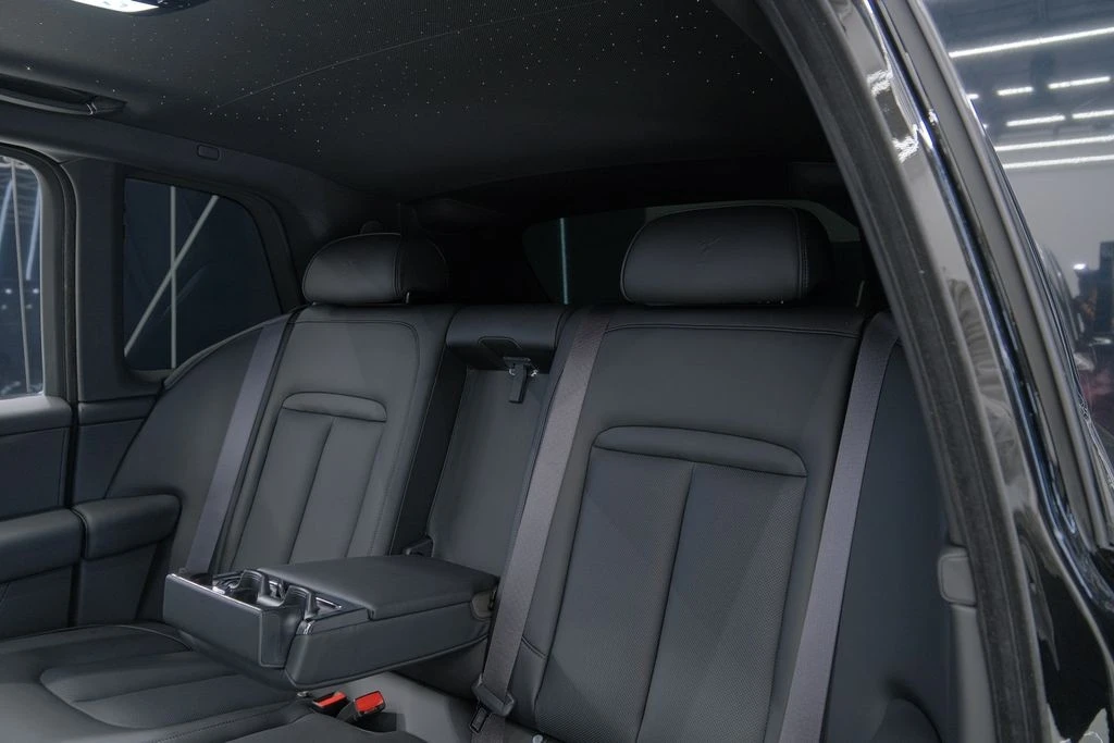 2026 Rolls-Royce Cullinan - Image 30 of 31