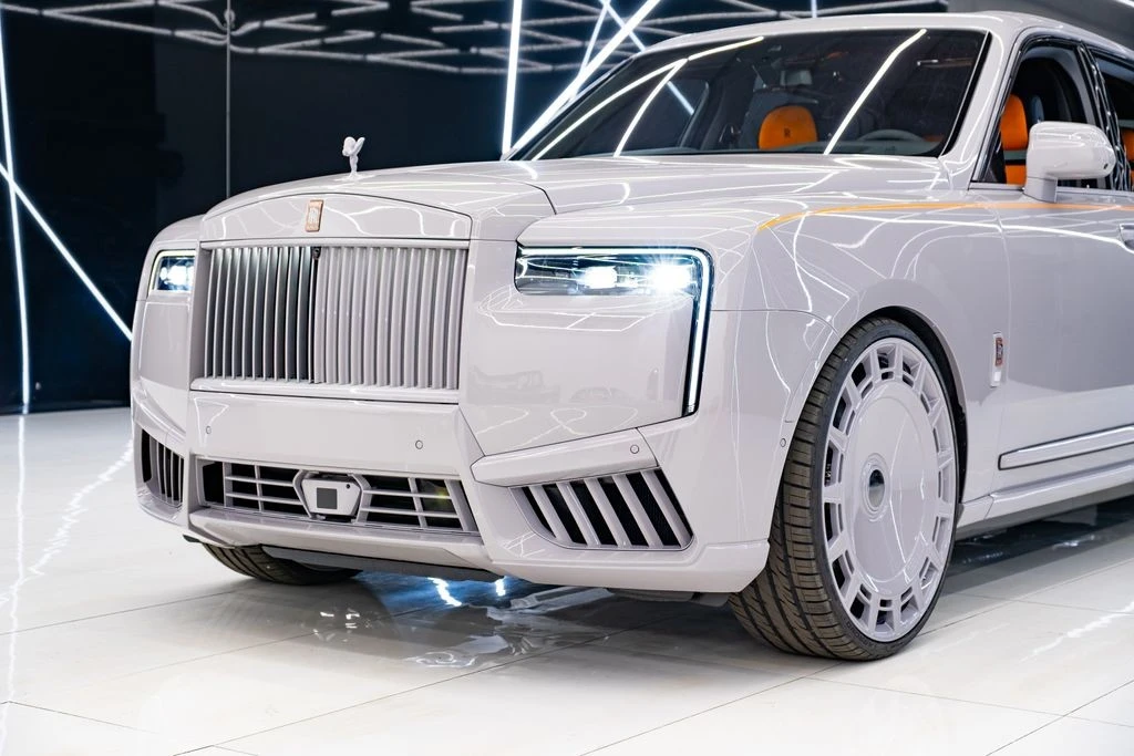 2026 Rolls-Royce Cullinan - Image 4 of 31