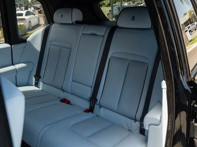 2026 Rolls-Royce Cullinan - Image 6 of 6