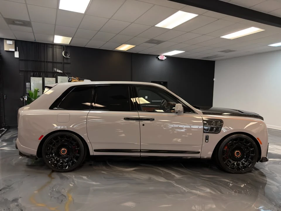 2026 Rolls-Royce Cullinan - Image 5 of 12