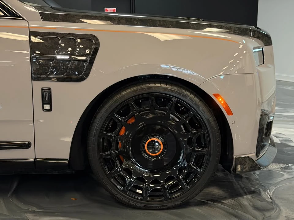 2026 Rolls-Royce Cullinan - Image 6 of 12