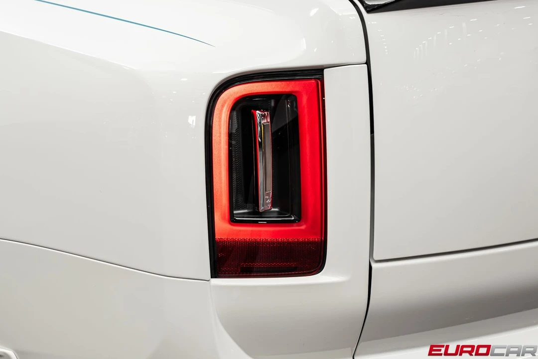 2026 Rolls-Royce Cullinan - Image 30 of 31