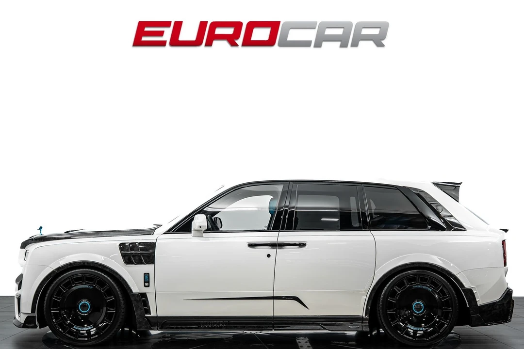 2026 Rolls-Royce Cullinan - Image 2 of 31