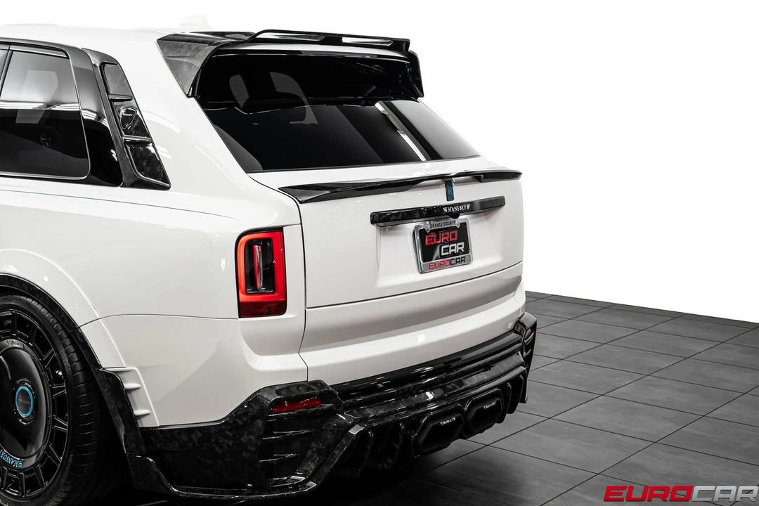 2026 Rolls-Royce Cullinan - Image 25 of 31