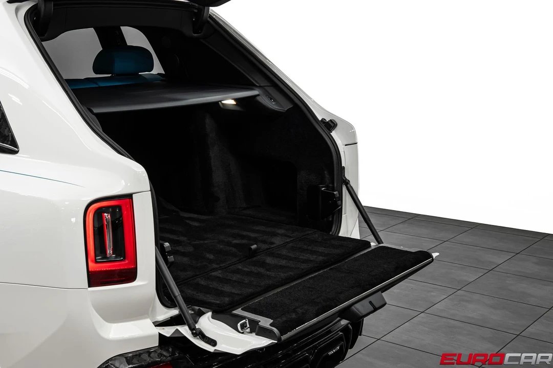 2026 Rolls-Royce Cullinan - Image 26 of 31