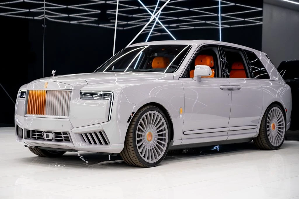 2026 Rolls-Royce Cullinan - Image 3 of 21