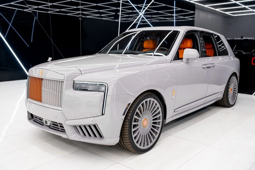 2026 Rolls-Royce Cullinan - Image 8 of 21