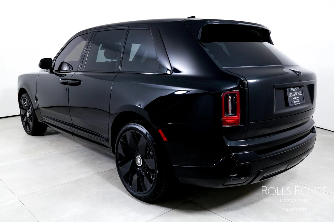 2026 Rolls-Royce Cullinan - Image 8 of 31