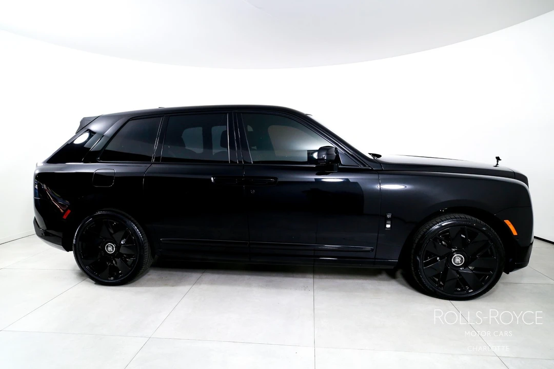 2026 Rolls-Royce Cullinan - Image 10 of 31