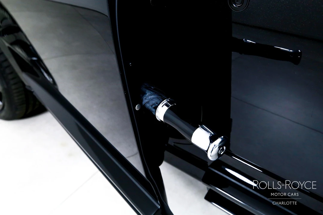 2026 Rolls-Royce Cullinan - Image 28 of 31