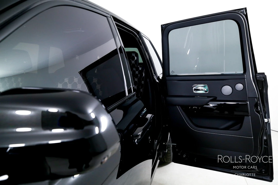 2026 Rolls-Royce Cullinan - Image 16 of 31