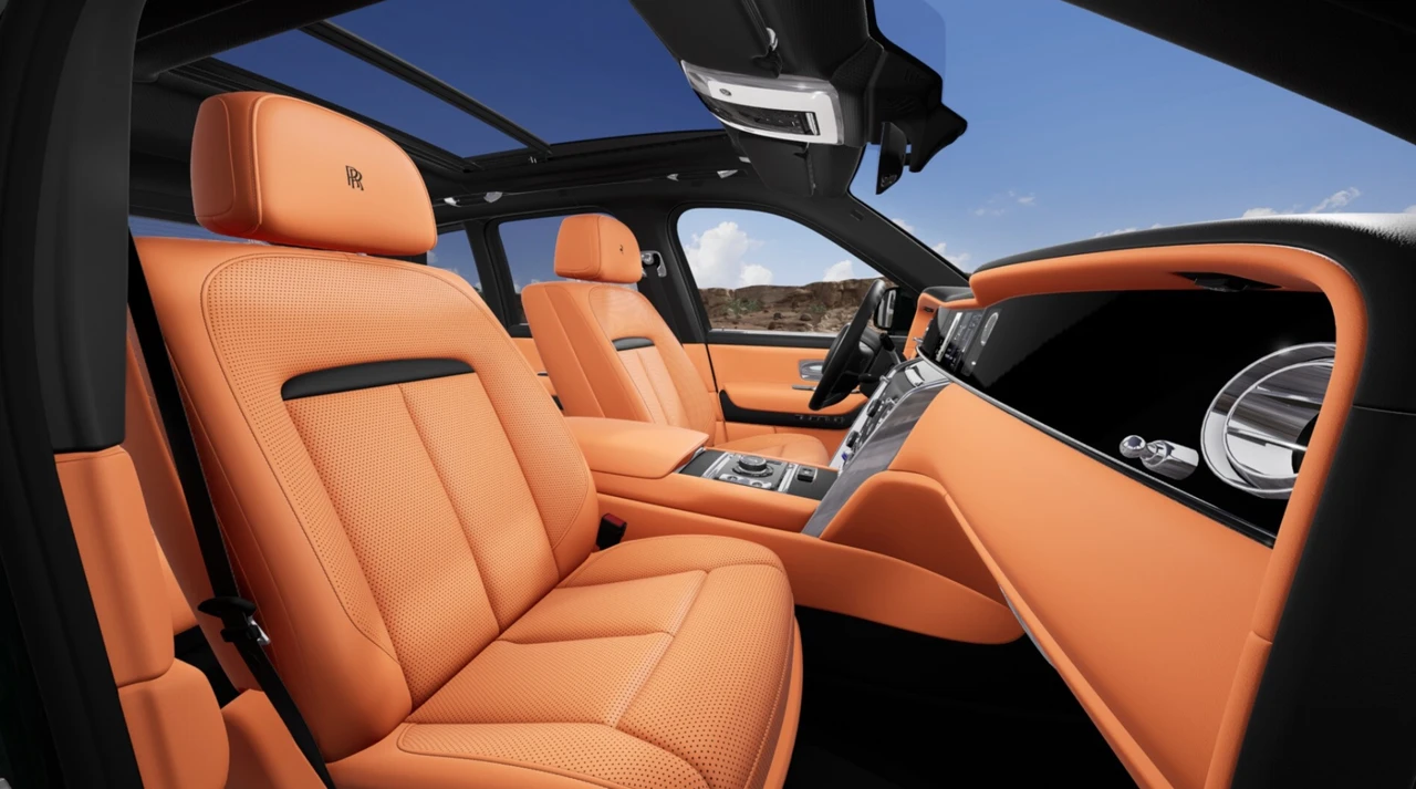 2026 Rolls-Royce Cullinan - Image 7 of 10