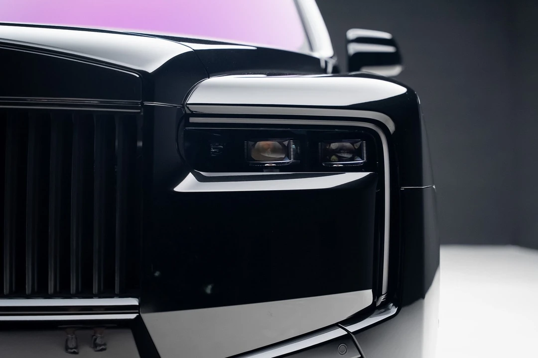 2026 Rolls-Royce Cullinan - Image 9 of 12