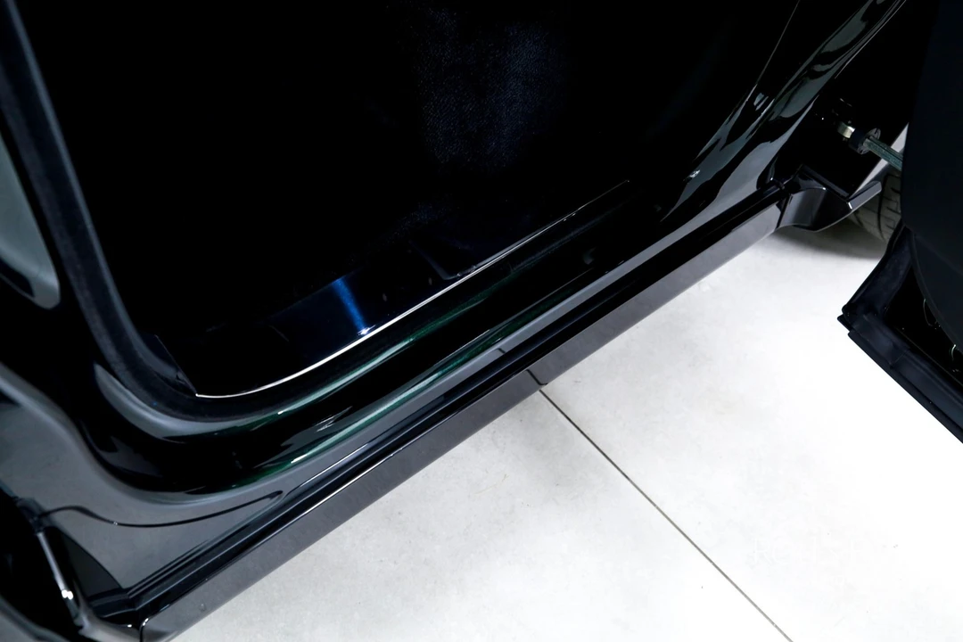 2026 Rolls-Royce Cullinan - Image 24 of 31