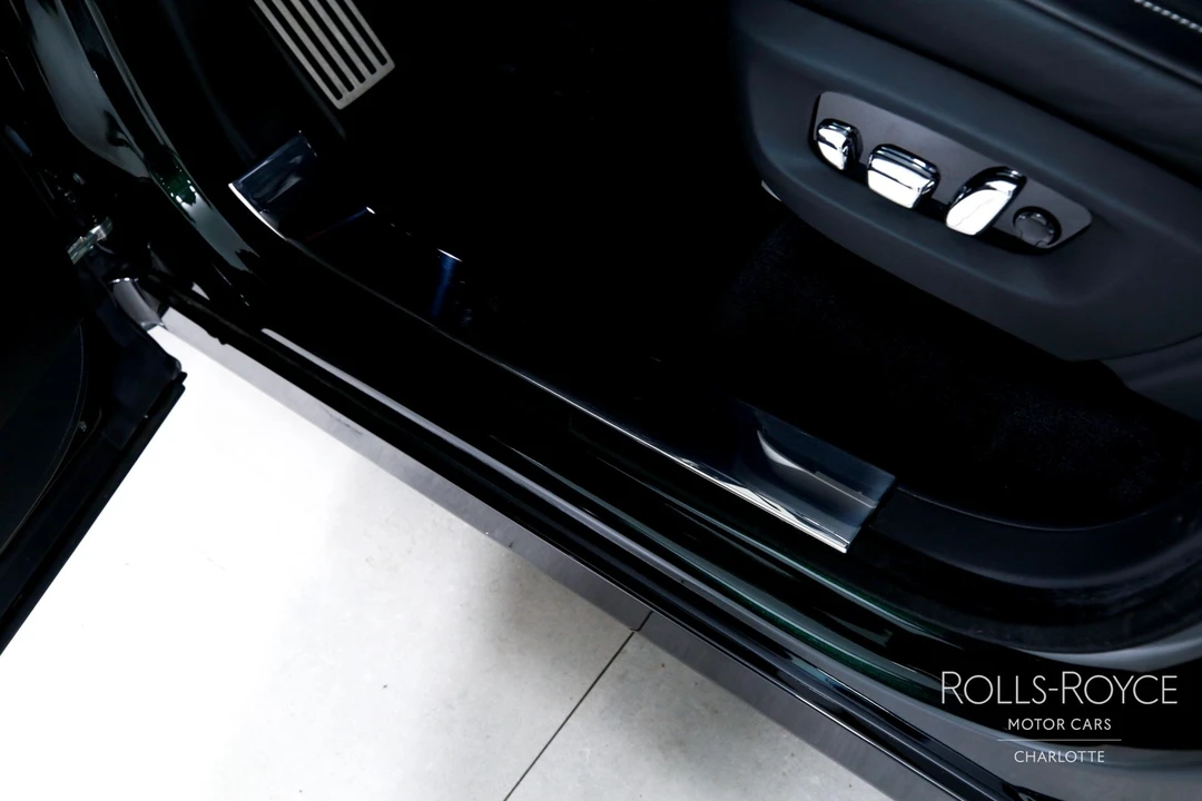 2026 Rolls-Royce Cullinan - Image 17 of 31