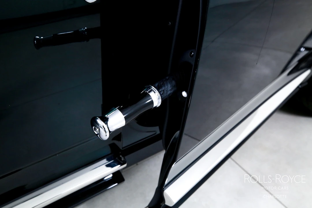 2026 Rolls-Royce Cullinan - Image 23 of 31