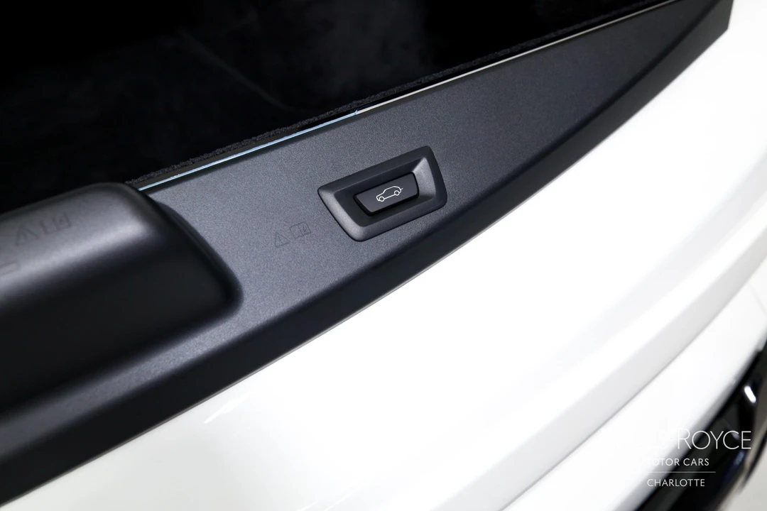 2026 Rolls-Royce Cullinan - Image 28 of 31