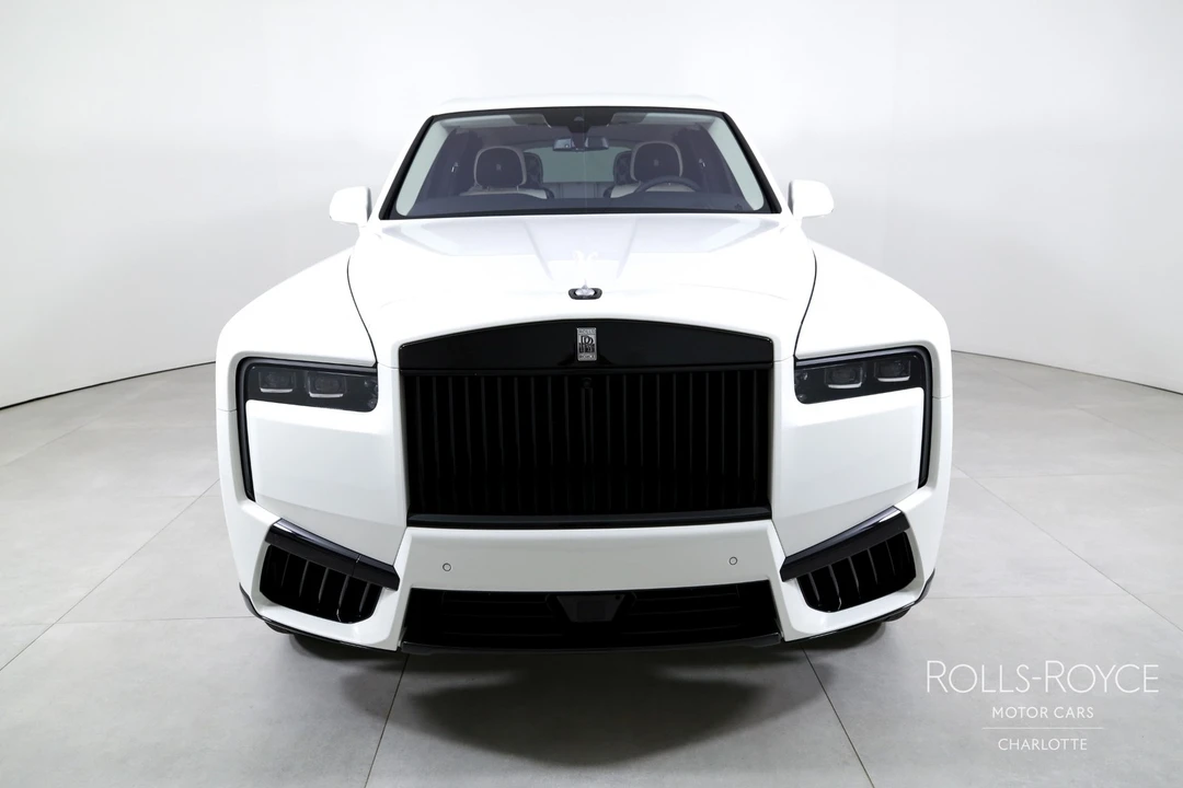 2026 Rolls-Royce Cullinan - Image 7 of 31