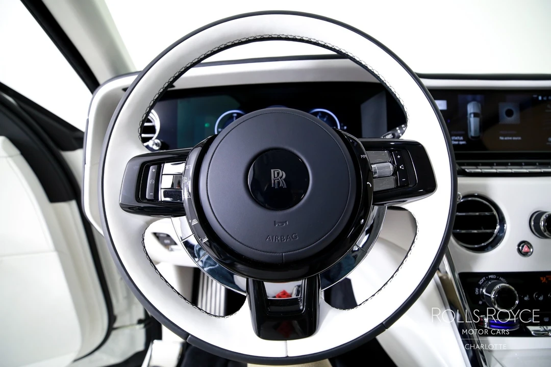 2026 Rolls-Royce Cullinan - Image 14 of 21