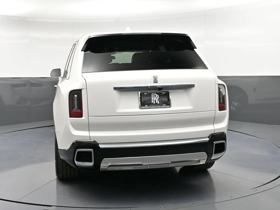 2026 Rolls-Royce Cullinan - Image 7 of 31