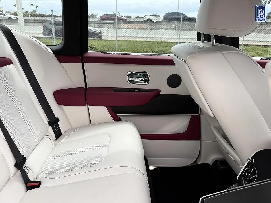 2026 Rolls-Royce Cullinan - Image 18 of 31