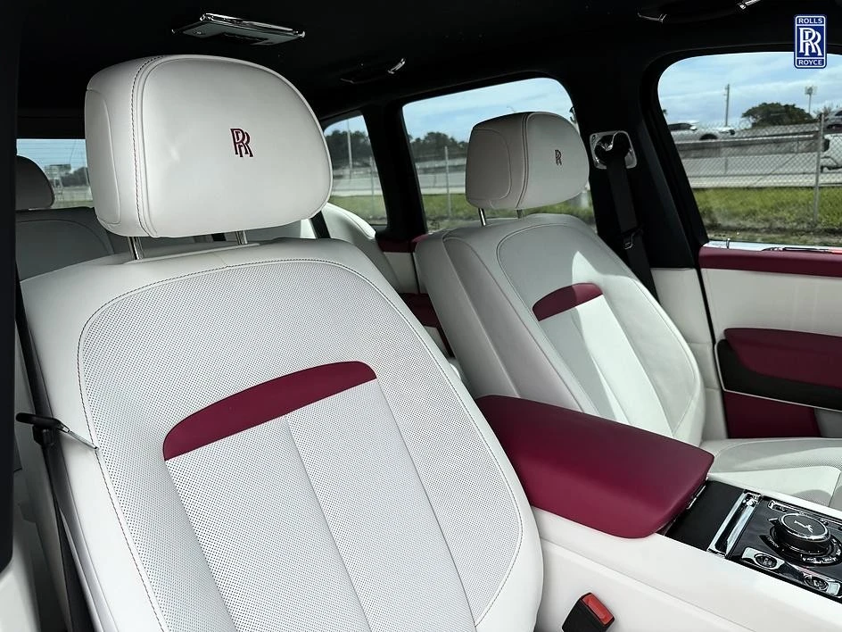 2026 Rolls-Royce Cullinan - Image 11 of 31