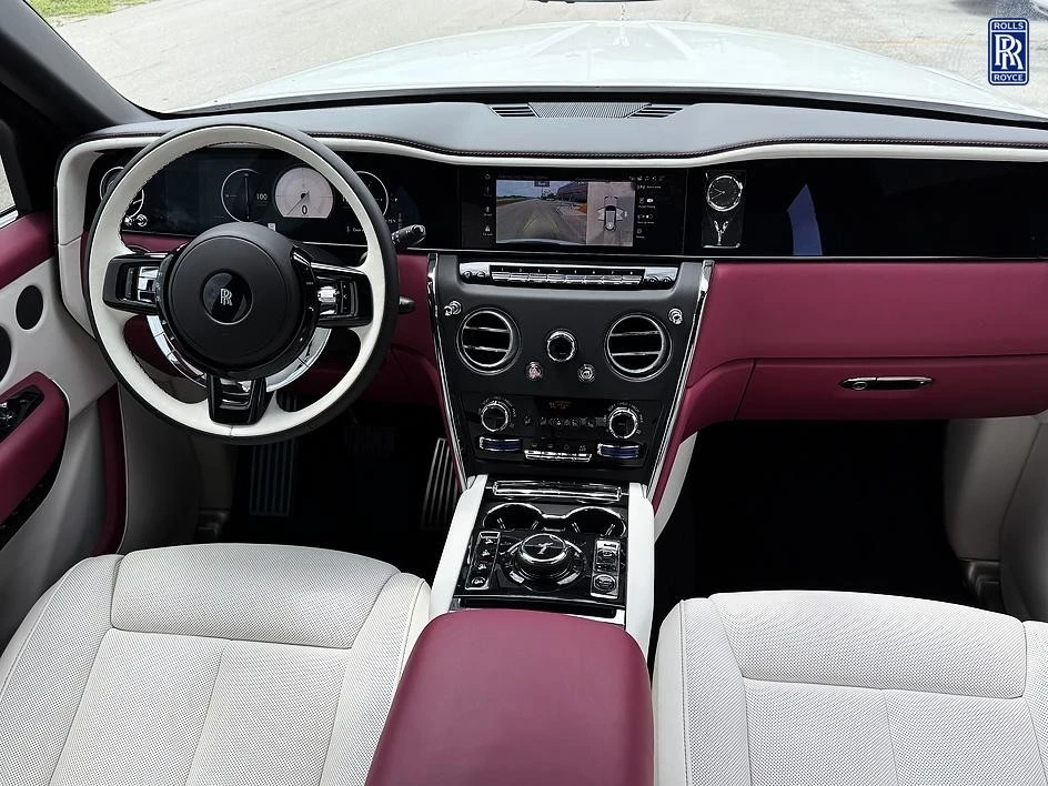 2026 Rolls-Royce Cullinan - Image 14 of 31