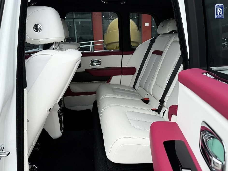 2026 Rolls-Royce Cullinan - Image 31 of 31