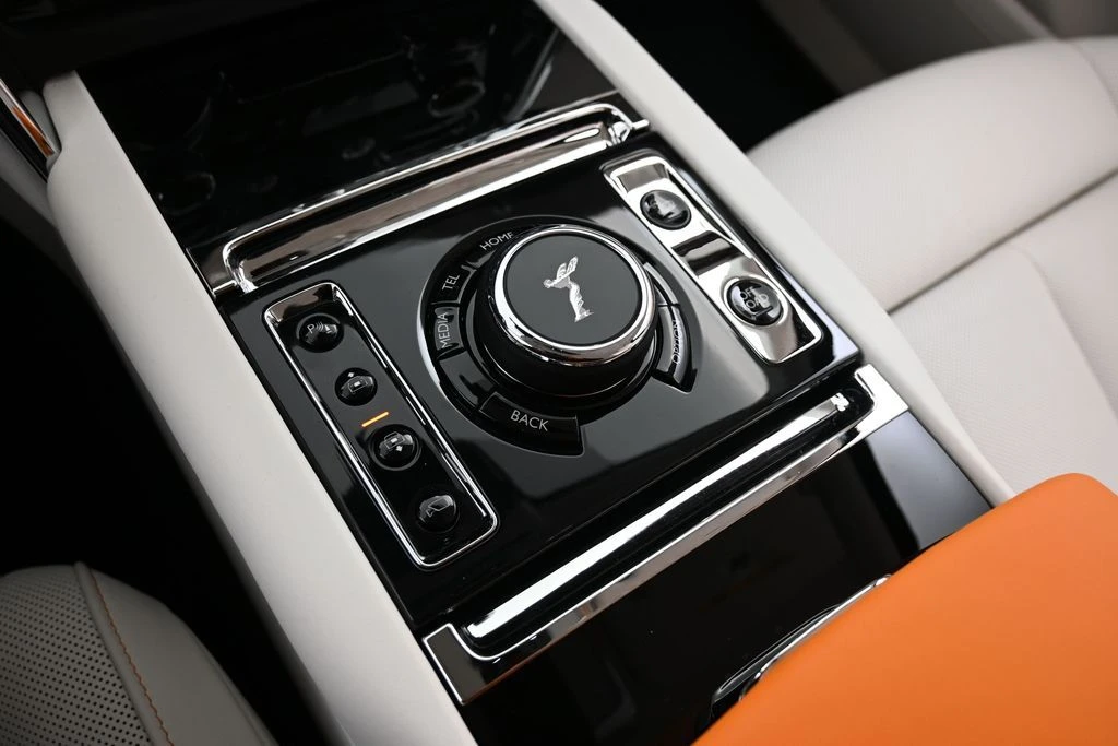 2026 Rolls-Royce Cullinan - Image 22 of 31