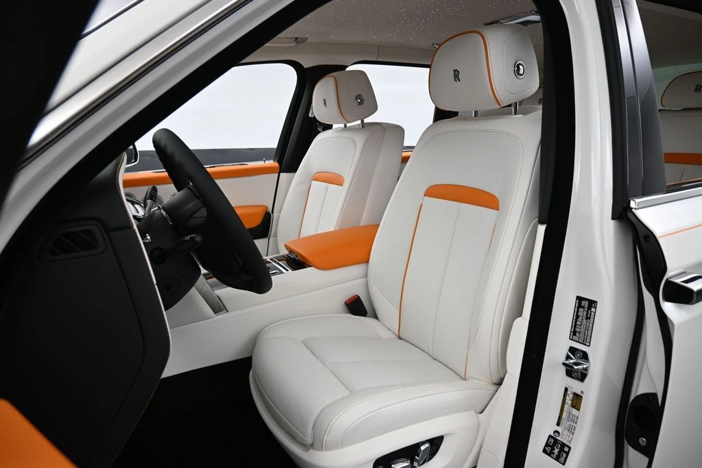 2026 Rolls-Royce Cullinan - Image 5 of 31