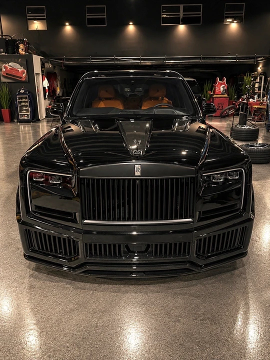 2026 Rolls-Royce Cullinan - Image 2 of 21