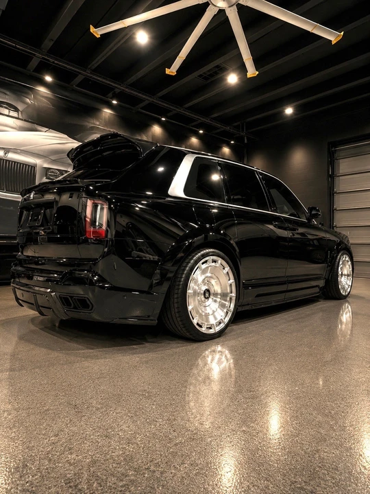 2026 Rolls-Royce Cullinan - Image 7 of 21