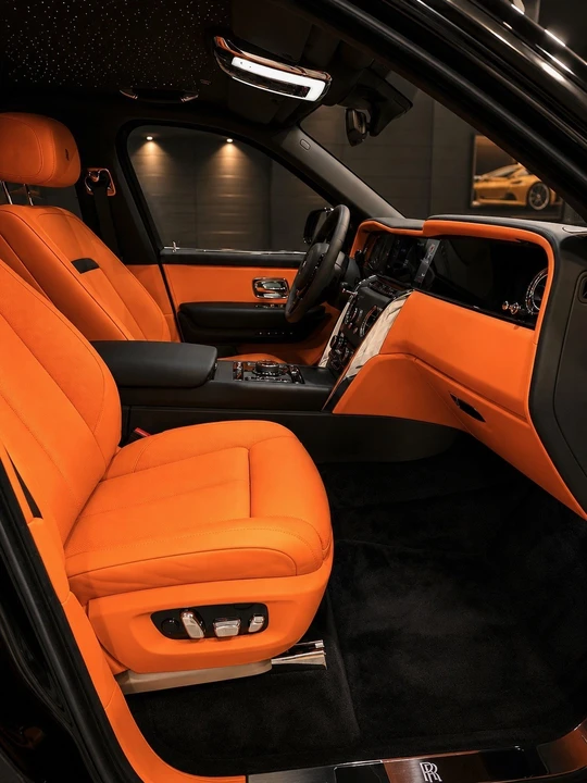 2026 Rolls-Royce Cullinan - Image 14 of 21