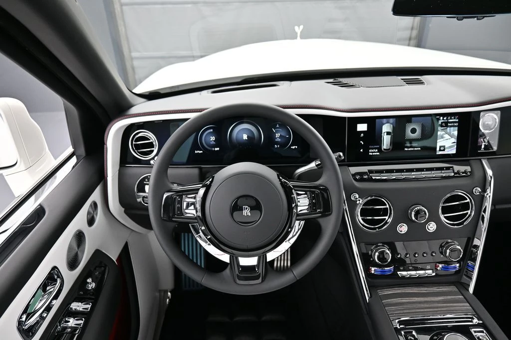 2026 Rolls-Royce Cullinan - Image 17 of 31