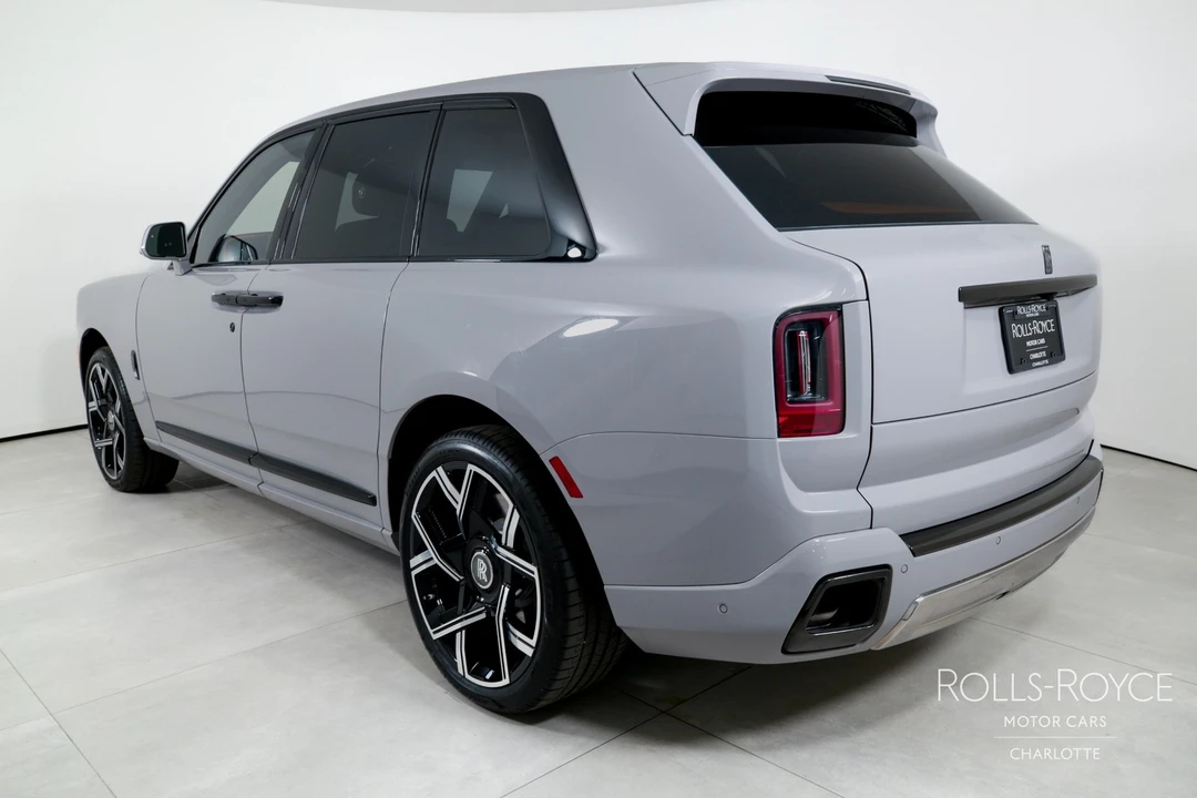 2026 Rolls-Royce Cullinan - Image 8 of 31