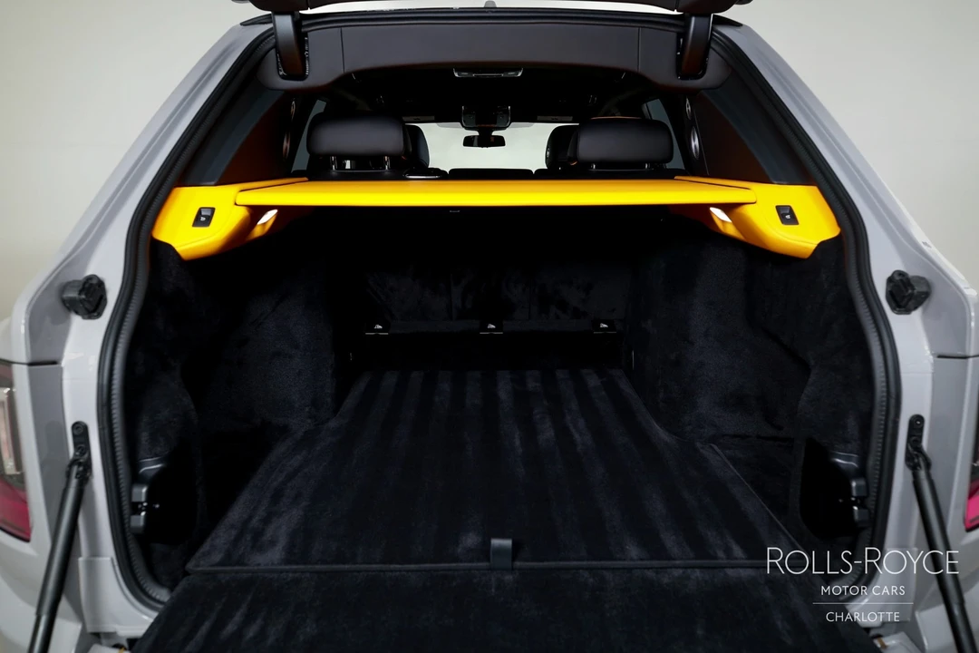 2026 Rolls-Royce Cullinan - Image 24 of 31
