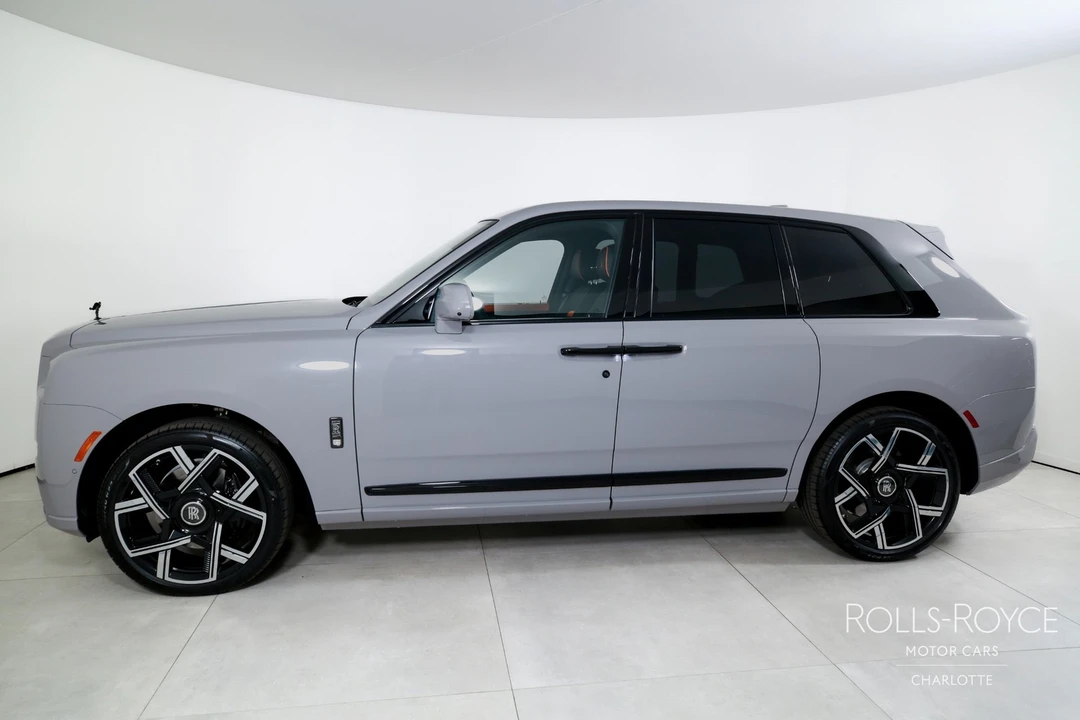 2026 Rolls-Royce Cullinan - Image 3 of 12