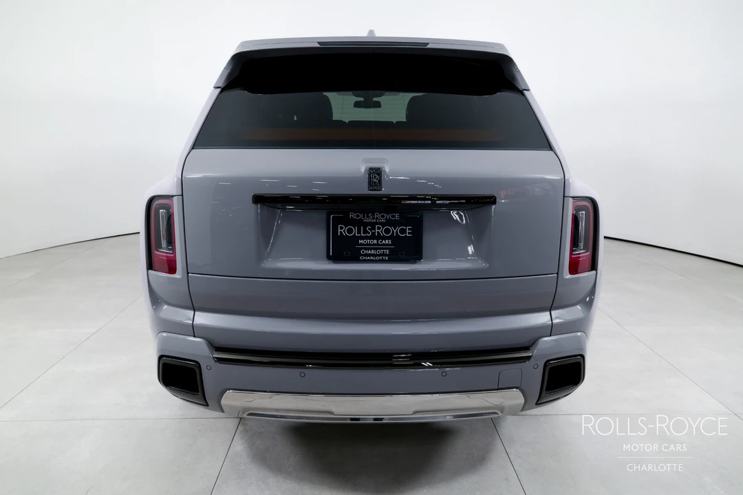 2026 Rolls-Royce Cullinan - Image 9 of 31