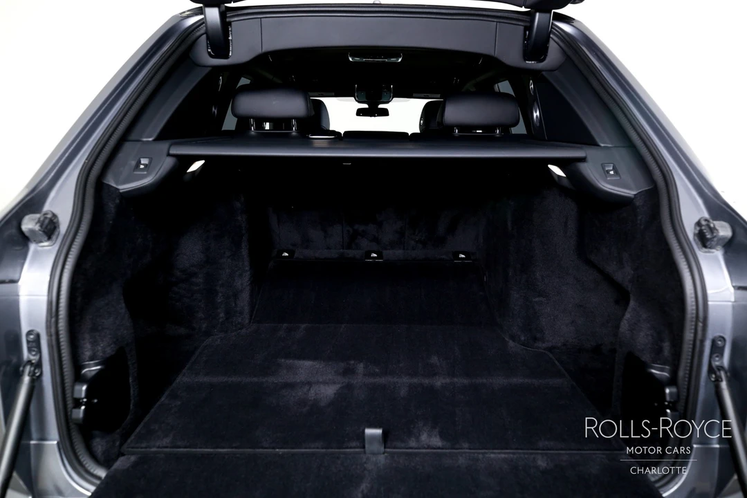 2026 Rolls-Royce Cullinan - Image 25 of 31