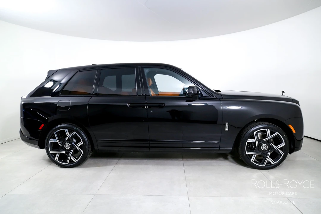 2026 Rolls-Royce Cullinan - Image 10 of 31