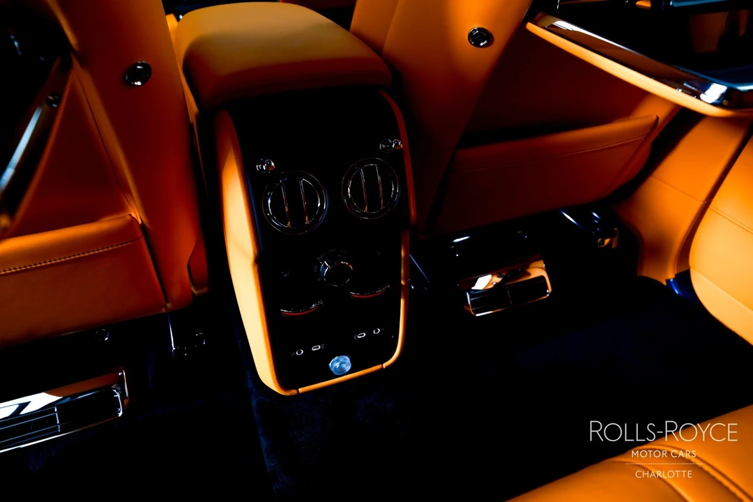 2026 Rolls-Royce Cullinan - Image 22 of 31