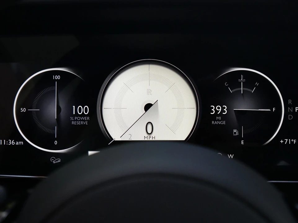 2026 Rolls-Royce Cullinan - Image 16 of 31