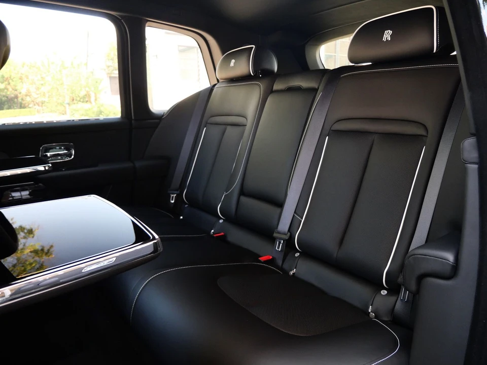 2026 Rolls-Royce Cullinan - Image 8 of 31